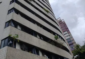 Foto 1 de Apartamento com 4 Quartos à venda, 175m² em Madalena, Recife