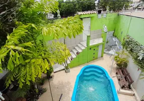 Foto 1 de Casa com 3 Quartos para alugar, 160m² em Stella Maris, Salvador