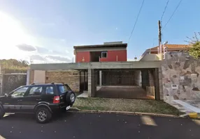 Foto 1 de Casa com 5 Quartos para alugar, 424m² em Jardim Primavera, Araraquara