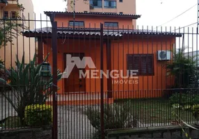 Foto 1 de Casa com 3 Quartos à venda, 80m² em Vila Ipiranga, Porto Alegre