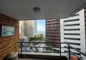 Foto 1 de Apartamento com 3 Quartos à venda, 80m² em Mucuripe, Fortaleza