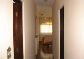 Foto 1 de Casa com 2 Quartos para venda ou aluguel, 50m² em Uruguai, Salvador