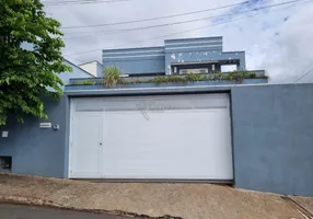 Foto 1 de Casa com 3 Quartos para alugar, 365m² em Vila Cidade Jardim, Limeira