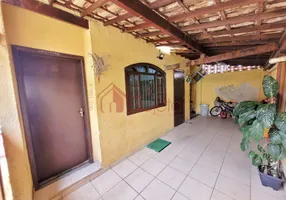 Foto 1 de Casa com 2 Quartos à venda, 68m² em Vila Bandeirantes, Nova Iguaçu