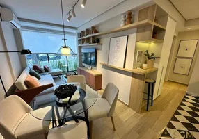 Foto 1 de Apartamento com 2 Quartos à venda, 48m² em Cristo Rei, Curitiba