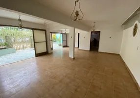 Foto 1 de Casa com 2 Quartos para alugar, 150m² em Paquetá, Rio de Janeiro