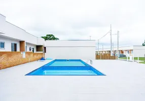 Foto 1 de Casa de Condomínio com 2 Quartos à venda, 42m² em Estados, Fazenda Rio Grande