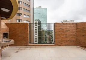 Foto 1 de Cobertura com 2 Quartos à venda, 130m² em Champagnat, Curitiba