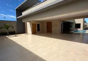 Foto 1 de Casa com 3 Quartos à venda, 223m² em Setor Cristina II Expansao, Trindade