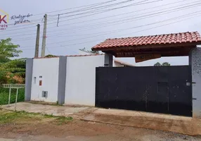 Foto 1 de Fazenda/Sítio com 2 Quartos à venda, 200m² em Parque Shangrilá, Pindamonhangaba