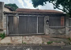 Foto 1 de Casa com 3 Quartos à venda, 174m² em Yolanda Opice, Araraquara