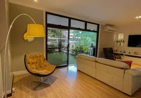 Foto 1 de Apartamento com 4 Quartos à venda, 190m² em Jardim Oceanico, Rio de Janeiro