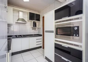 Foto 1 de Apartamento com 3 Quartos à venda, 106m² em Rebouças, Curitiba