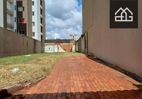 Foto 1 de Lote/Terreno à venda, 413m² em Centro, Cascavel