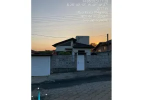 Foto 1 de Casa com 2 Quartos à venda, 52m² em Vila Rica, Criciúma