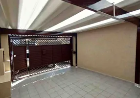 Foto 1 de Sobrado com 3 Quartos para alugar, 120m² em Vila Guarani, São Paulo