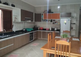 Foto 1 de Casa com 3 Quartos à venda, 300m² em Aponiã, Porto Velho