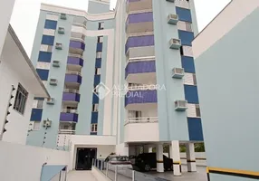 Foto 1 de Apartamento com 2 Quartos para alugar, 71m² em Carvoeira, Florianópolis