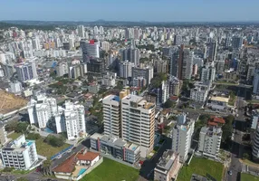 Foto 1 de Apartamento com 2 Quartos à venda, 98m² em Centro, Criciúma