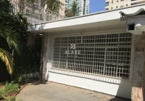 Foto 1 de Casa com 1 Quarto à venda, 290m² em Campo Belo, São Paulo