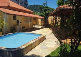 Foto 1 de Casa com 7 Quartos à venda, 600m² em Itacuruça, Mangaratiba