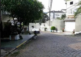 Foto 1 de Lote/Terreno à venda, 4744m² em Humaitá, Rio de Janeiro