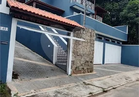 Foto 1 de Casa com 3 Quartos à venda, 260m² em Serra da Cantareira, Mairiporã