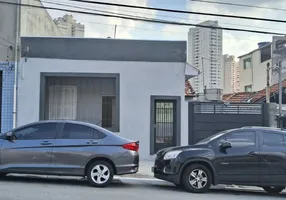 Foto 1 de Casa com 3 Quartos para alugar, 150m² em Água Rasa, São Paulo
