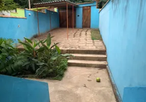 Foto 1 de Casa com 2 Quartos para alugar, 100m² em Granja dos Cavaleiros, Macaé