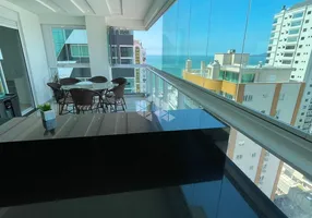 Foto 1 de Apartamento com 4 Quartos à venda, 191m² em Meia Praia, Itapema