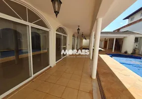 Foto 1 de Casa com 4 Quartos para venda ou aluguel, 730m² em Jardim Estoril, Bauru