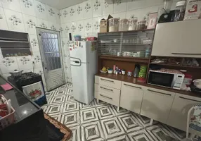 Foto 1 de Casa com 2 Quartos para venda ou aluguel, 180m² em Liberdade, Salvador