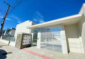 Foto 1 de Casa de Condomínio com 2 Quartos à venda, 70m² em Sertao do Maruim, São José