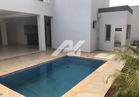 Foto 1 de Casa de Condomínio com 3 Quartos à venda, 290m² em Swiss Park, Campinas