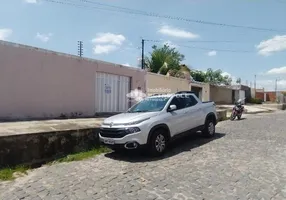 Foto 1 de Casa com 3 Quartos à venda, 129m² em Lourival Parente, Teresina