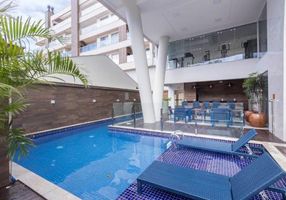 Foto 1 de Apartamento com 3 Quartos à venda, 200m² em Centro, Bombinhas