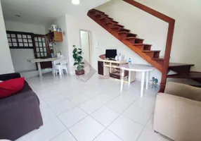 Foto 1 de Casa com 2 Quartos à venda, 65m² em Martim de Sa, Caraguatatuba
