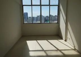 Foto 1 de Kitnet à venda, 30m² em Centro, Rio de Janeiro