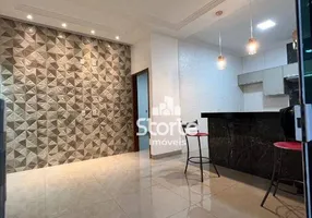 Foto 1 de Casa com 3 Quartos à venda, 250m² em Panorama, Uberlândia