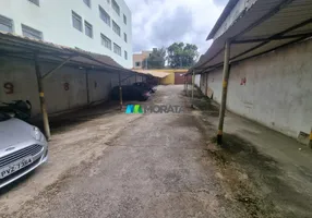 Foto 1 de Lote/Terreno com 1 Quarto à venda, 300m² em João Pinheiro, Belo Horizonte