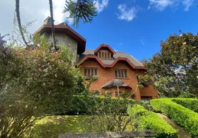 Foto 1 de Casa com 3 Quartos à venda, 201m² em Vale Da Mantiqueira, Campos do Jordão