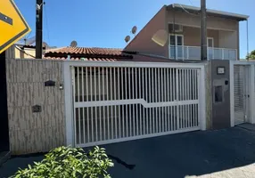 Foto 1 de Casa com 2 Quartos à venda, 120m² em , Guapiaçu