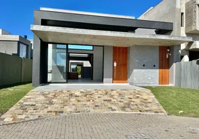 Foto 1 de Casa de Condomínio com 3 Quartos à venda, 155m² em Centro, Xangri-lá