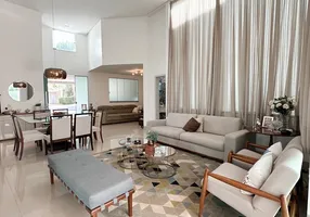 Foto 1 de Casa de Condomínio com 3 Quartos à venda, 215m² em Loteamento Portal do Sol II, Goiânia