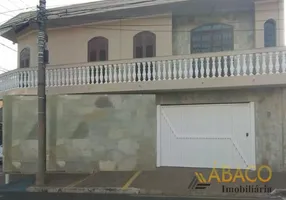 Foto 1 de Sobrado com 3 Quartos para alugar, 132m² em Centro, São Carlos