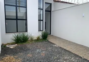 Foto 1 de Casa com 3 Quartos à venda, 75m² em Granada, Uberlândia