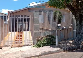 Foto 1 de Casa com 2 Quartos à venda, 100m² em Conjunto Parigot de Souza 3, Londrina