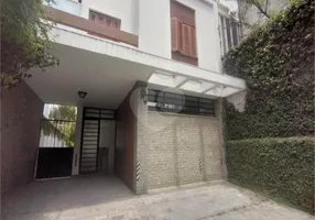 Foto 1 de Casa com 4 Quartos para alugar, 250m² em Jardim Europa, São Paulo