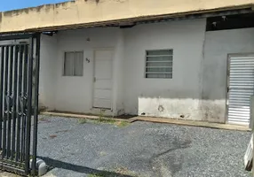 Foto 1 de Casa com 2 Quartos à venda, 47m² em Vossoroca, Votorantim