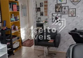 Foto 1 de Casa com 3 Quartos à venda, 100m² em Ronda, Ponta Grossa